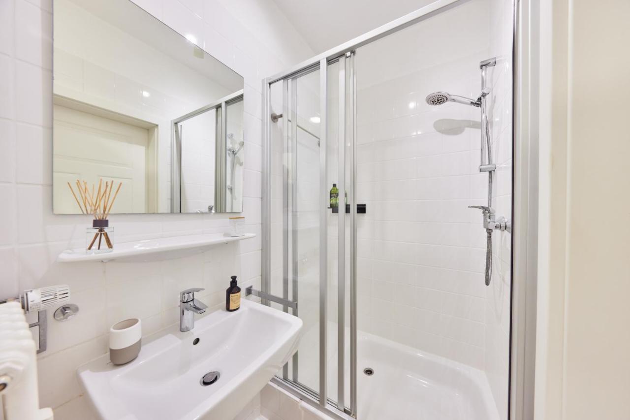 Top-Lage, 400 M Bis Gop, Bali-Therme Und Kurpark - Hdz - Parkplatz Бад-Эйнхаузен Экстерьер фото